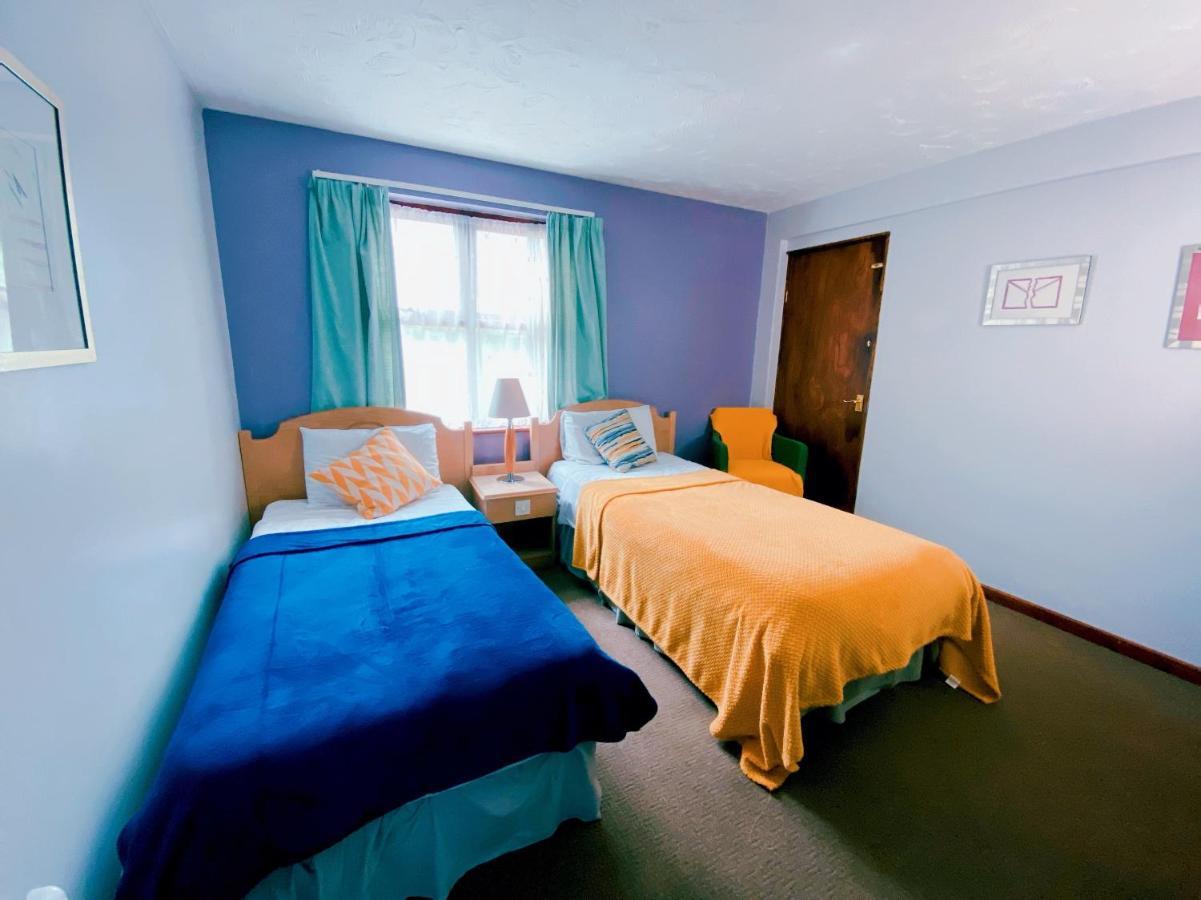 Brookside Lodge Балдок Екстериор снимка